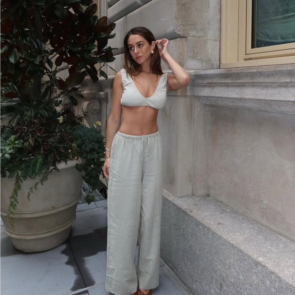 NWT WeWoreWhat Sage Linen blend set size small